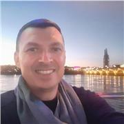 Prof de français niveau Master, préparation DELF, pratique du français oral/écrit